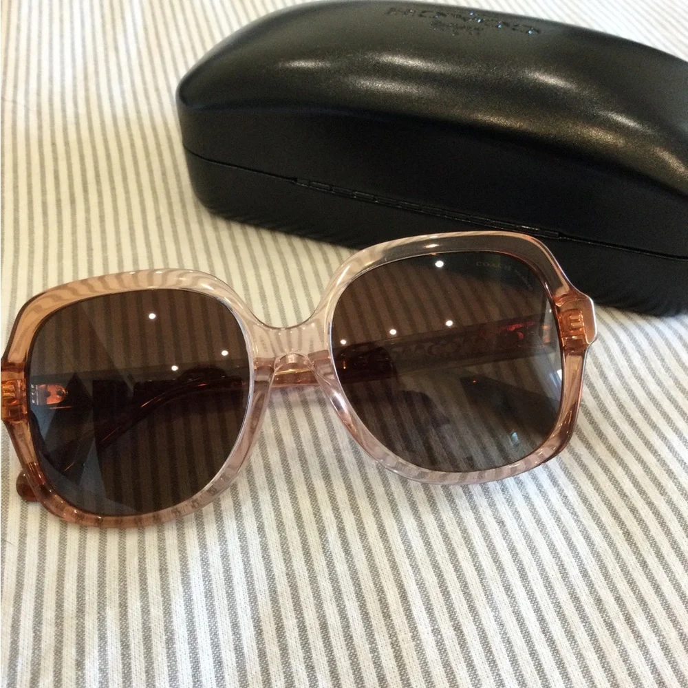 COACH sunglasses - Picture 8 of 13